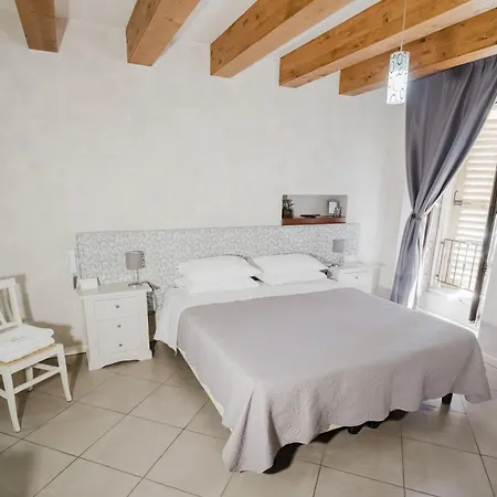 Il Nido Dei Gufi Bed & Breakfast *